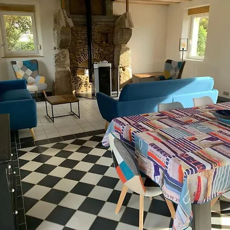 Maison De Kermouster, Juste Avant Le Paradis Holiday home